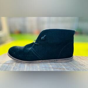 Lucky Brand Garboh Women’s Black Suede Leather Lace-Up Chukka Booties. Size 5